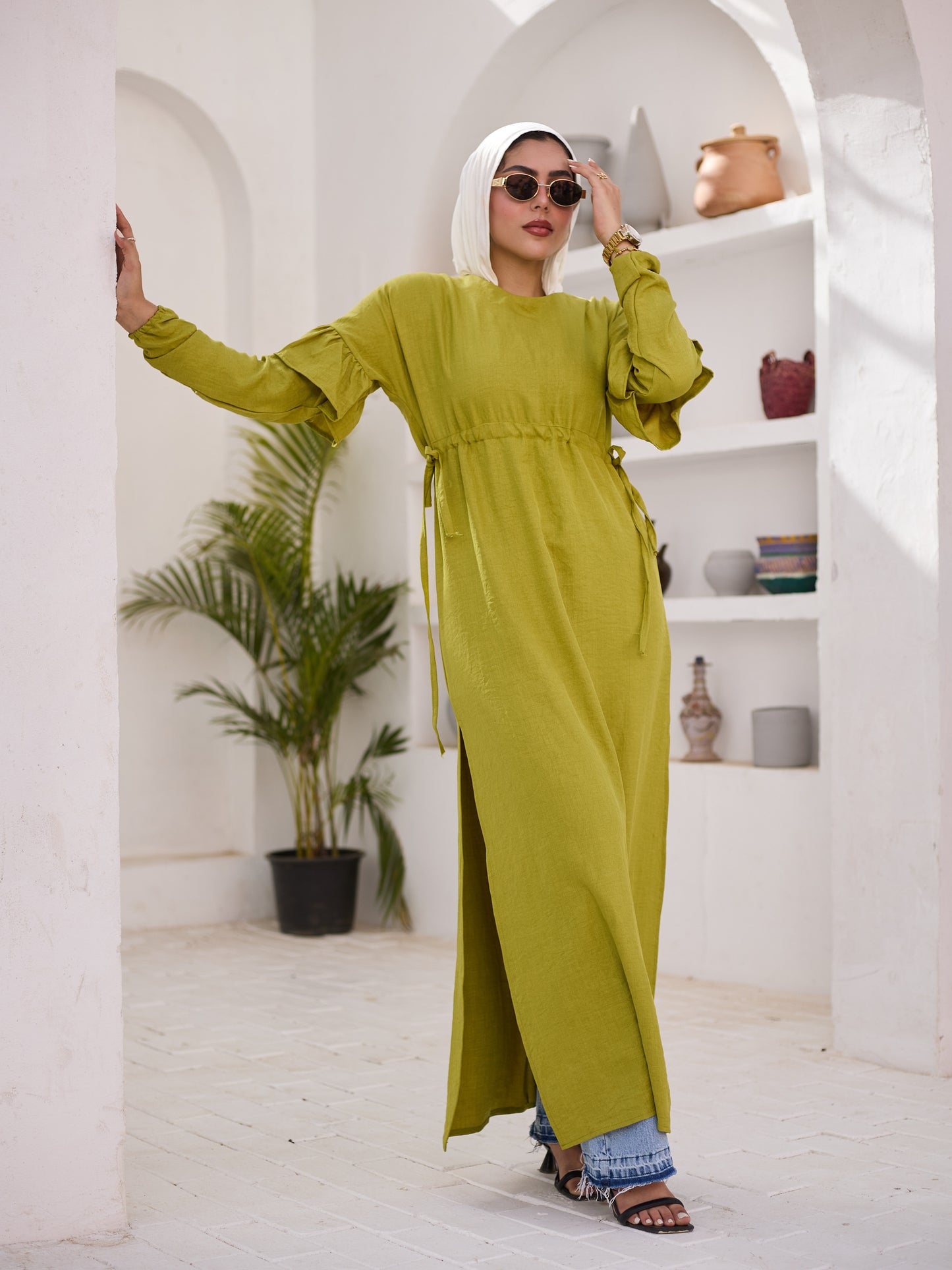 Slit&style dress