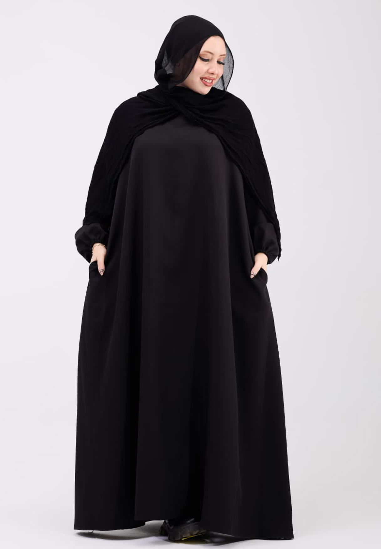 Umrah abaya