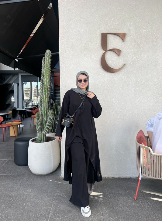 Black oversize set