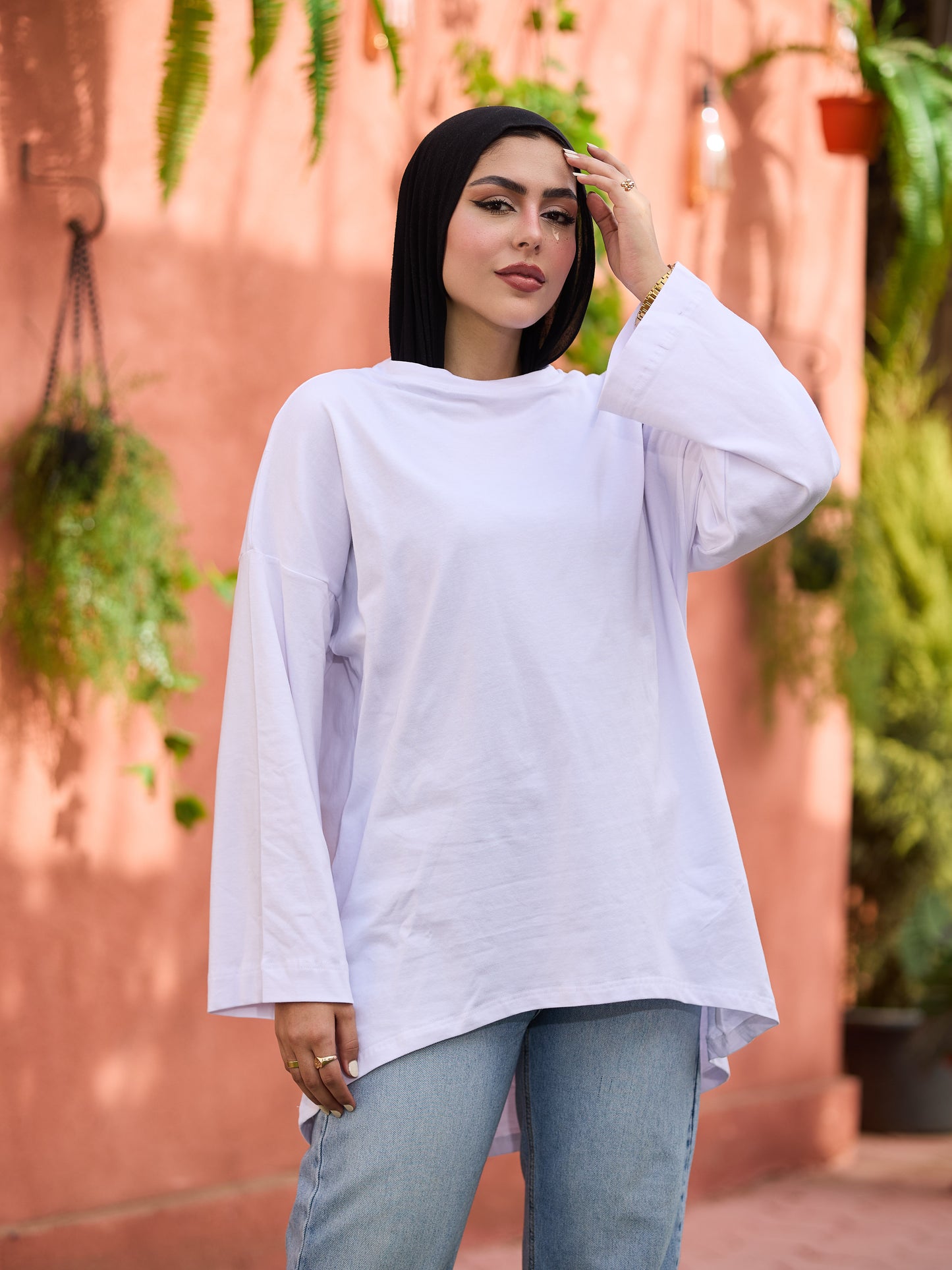 White Basic t-shirt