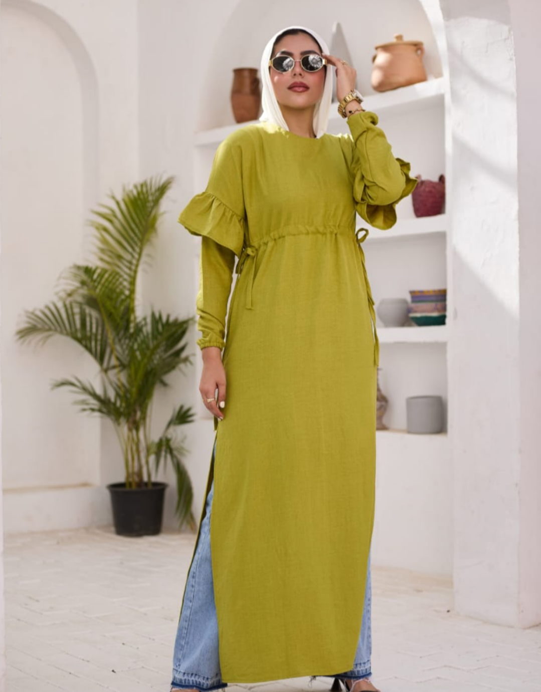 Slit&style dress