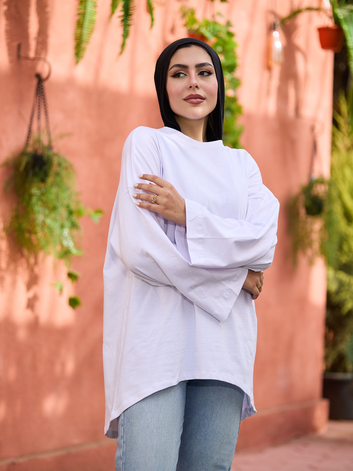 White Basic t-shirt